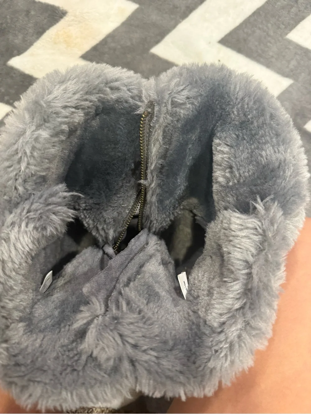 Lamo Women's Gray Faux Fur Winter Boots with Patterned Side Panel